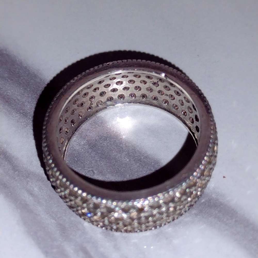 Diamond ring